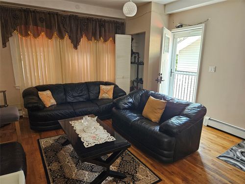 1430 Gipson St, Far Rockaway, NY, 11691-2305 | Card Image