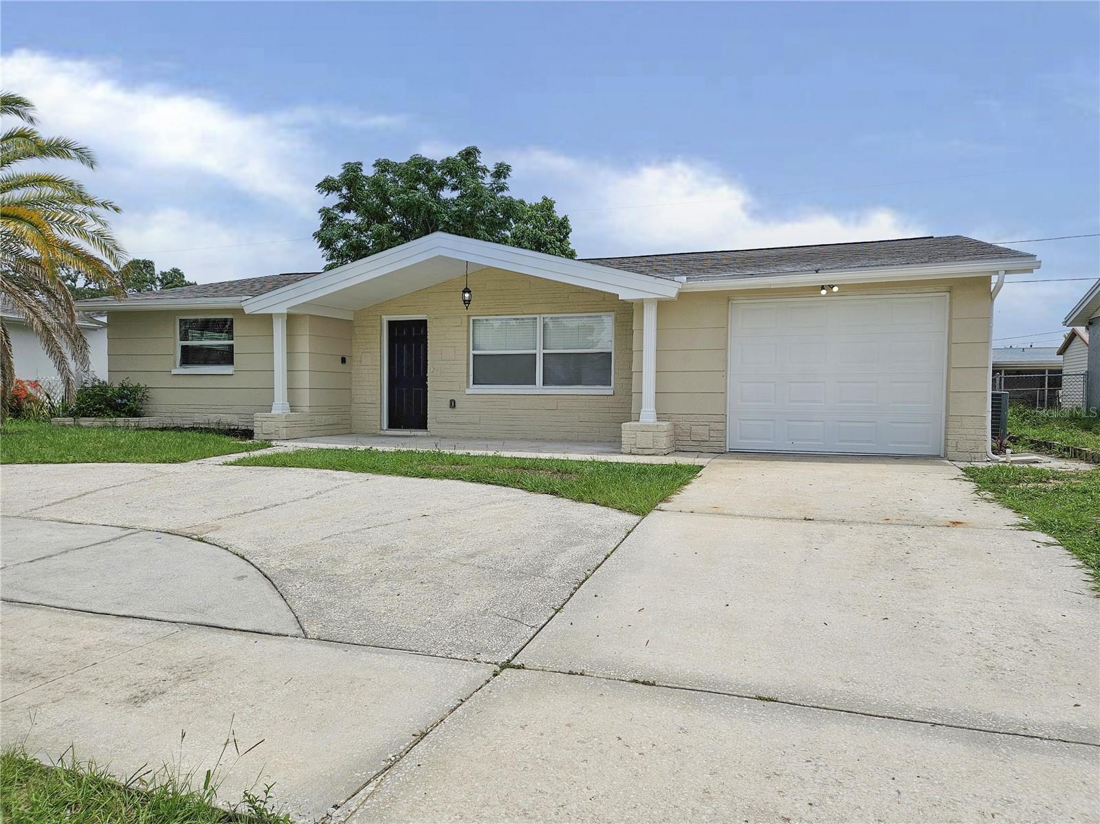 Baroque Dr, Holiday, FL 34690