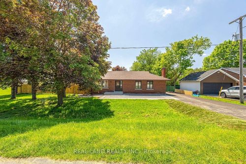 1753 Mount Albert Rd, Sharon, ON, L0G1V0 | Card Image