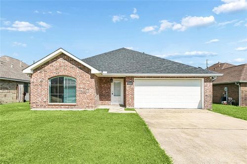 46496 Cote Ct, Hammond, LA, 70401-8275 | Card Image