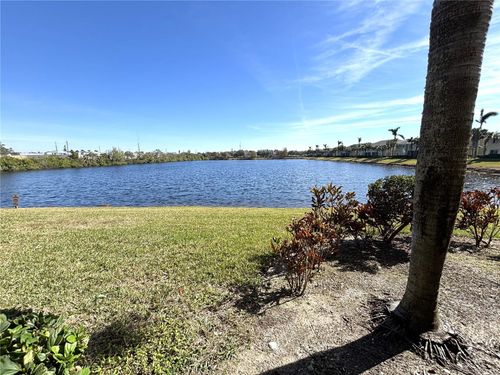 104-3825 45th Ter W, BRADENTON, FL, 34210-3187 | Card Image