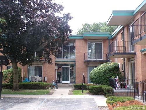 6-1880 Axtell Drive, Troy, MI, 48084 | Card Image