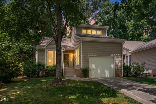 212 Chimney Rise Dr, Cary, NC, 27511-7215 | Card Image