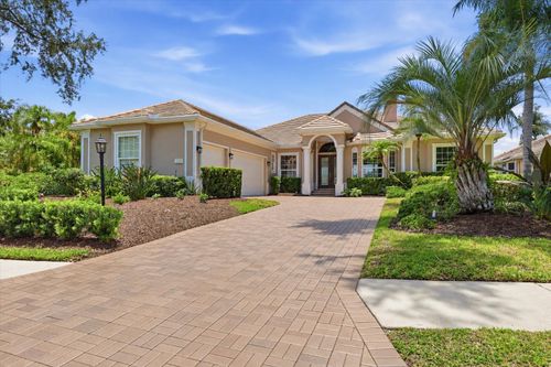 8160 Collingwood Ct, UNIVERSITY PARK, FL, 34201-2349 | Card Image