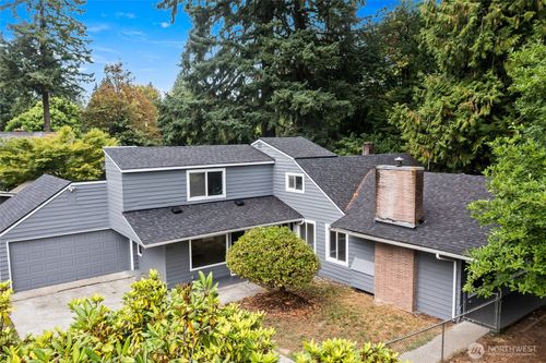 532 Eskridge Way Se, Olympia, WA, 98501-3452 | Card Image