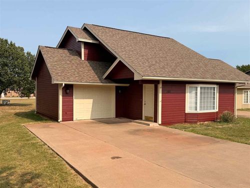 107 S Wedgewood Dr, Stillwater, OK, 74074-6228 | Card Image