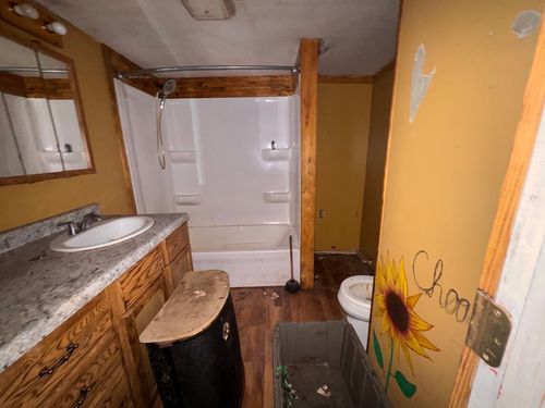 161 Wilbern Rd, Washburn, IL, 61570-9683 | Card Image