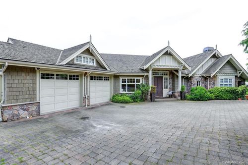bsmt-750 Greenwood Rd, West Vancouver, BC, V7S1X7 | Card Image
