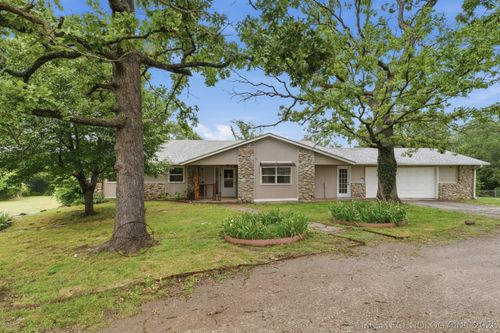 249 County Road 3309, Bartlesville, OK, 74003-1667 | Card Image