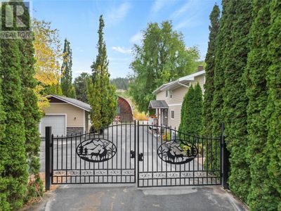 13105 Dale Meadows Rd, House other with 5 bedrooms, 3 bathrooms and 3 parking in Summerland BC | Image 2