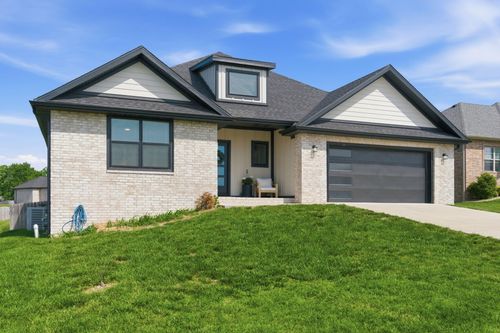 1365 W Gaslight Drive, Springfield, MO, 65810 | Card Image