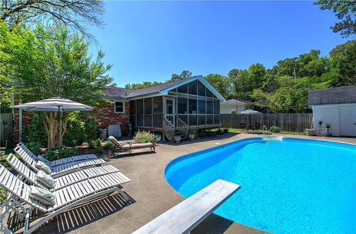 121 Stone Haven Dr, Calhoun, GA, 30701-2053 | Card Image