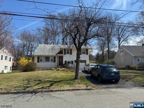 13 Claremont Avenue, Livingston, NJ, 07039 | Card Image