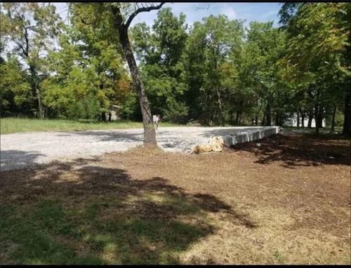 6 Bobcat Ter, Mound City, KS, 66056-5523 | Card Image