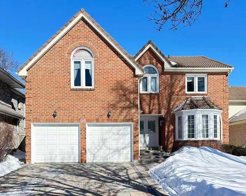 32 Halstead Dr, Markham, ON, L3R7Z7 | Card Image