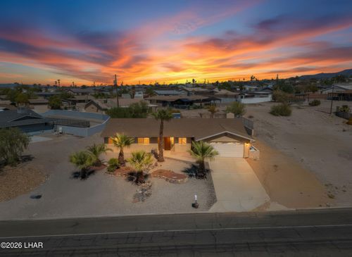 2905 Daytona Ave, Lake Havasu City, AZ, 86403-5444 | Card Image