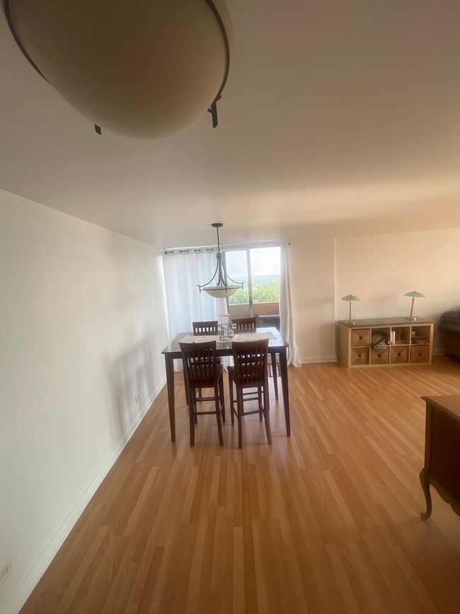 UNIT-1302 - 465 W Dominion Dr, Condo with 2 bedrooms, 2 bathrooms and 2 parking in Wood Dale IL | Image 23