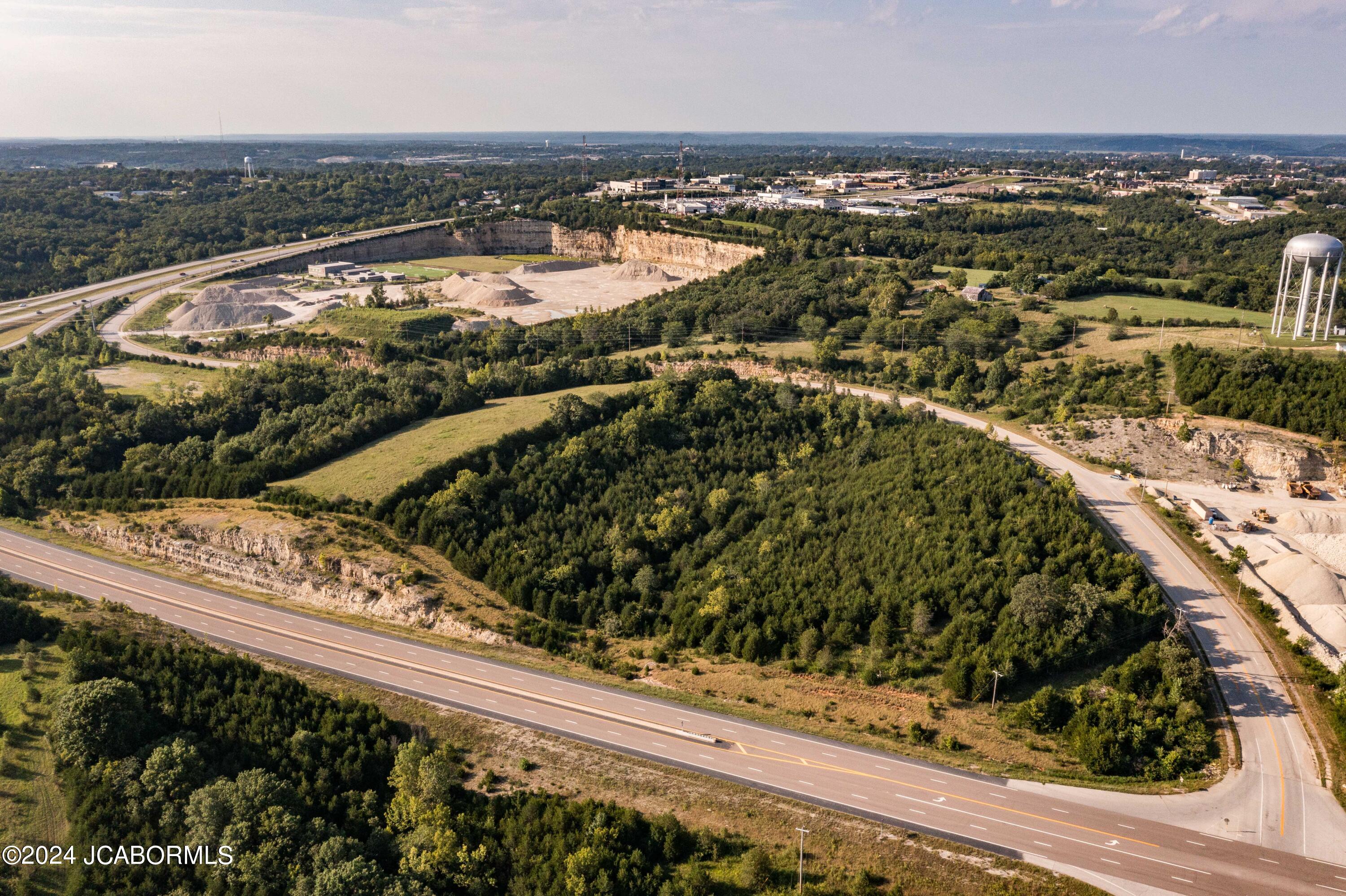 Land in Jefferson City