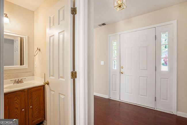 10925 Pinehigh Dr, House other with 3 bedrooms, 4 bathrooms and 2 parking in Alpharetta GA | Image 12
