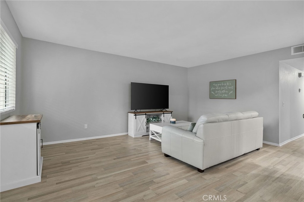 Residential in Riverside 4