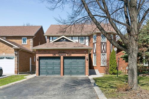 3307 Charlebrook Crt, Mississauga, ON, L5L5B5 | Card Image