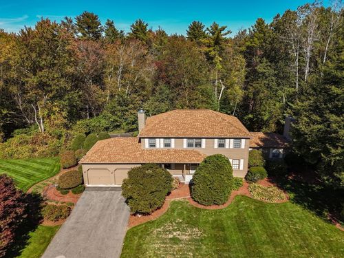 3 Clark Rd, Nashua, NH, 03062-1493 | Card Image