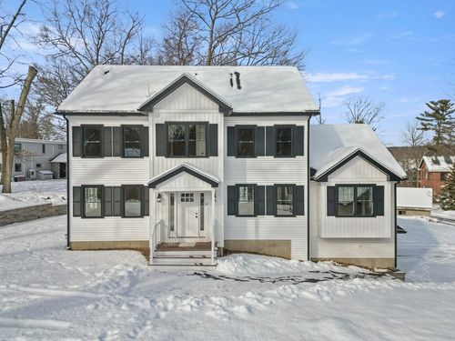 12 Lands End Rd, Tyngsboro, MA, 01879-1813 | Card Image