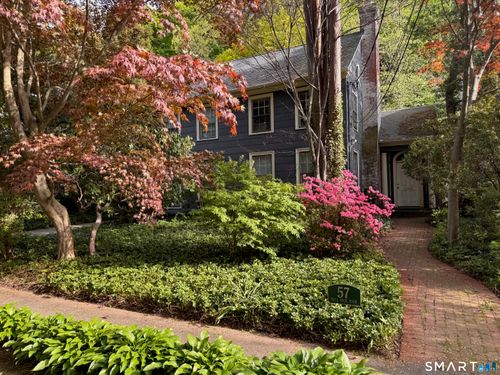 57 Mill Rock Rd, Hamden, CT, 06517-4021 | Card Image