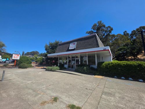 830 Sir Francis Drake Blvd, San Anselmo, CA, 94960-1926 | Card Image