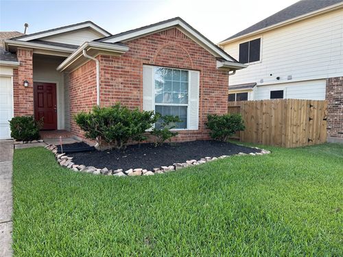 2307 Birch Canyon Ct, Fresno, TX, 77545-7119 | Card Image