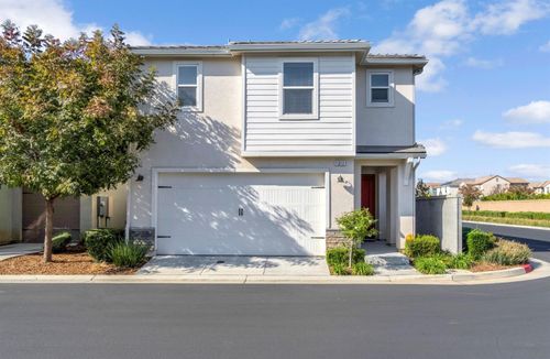 1312 Joy Dr, Clovis, CA, 93619-8293 | Card Image