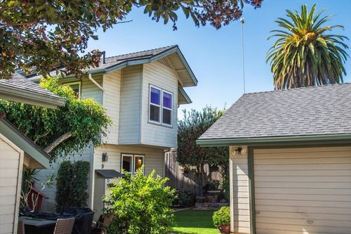 d-110 S Salinas St, SANTA BARBARA, CA, 93103-2881 | Card Image