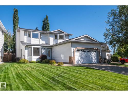 13 Canyon Dr, Sherwood Park, AB, T8H1N3 | Card Image