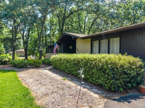 884 Beverly Drive, Spartanburg, SC, 29303 | Card Image