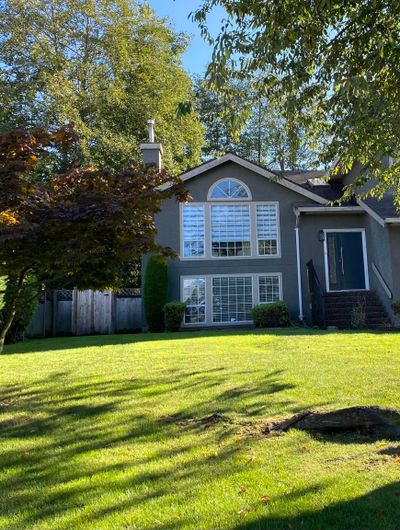 15296 28 A Ave, House other with 4 bedrooms, 3 bathrooms and 6 parking in Surrey BC | Image 1