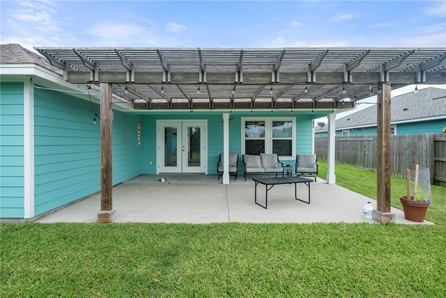 2371 Scotts Cir, House other with 3 bedrooms, 2 bathrooms and null parking in Ingleside TX | Image 24