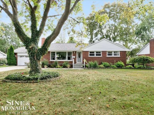 509 Benedict St, Saint Clair, MI, 48079-4222 | Card Image