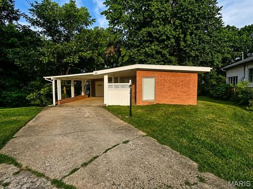 40 N 50th St, Belleville, IL, 62226-4716 | Card Image