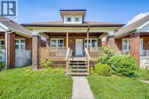 631 Rankin Ave, Windsor, ON, N9B2R8 | Card Image