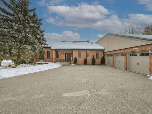 6 Leone Lane, Brampton, ON, L6P0K9 | Card Image