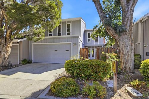 320 Pine Wood Ln, Los Gatos, CA, 95032 | Card Image