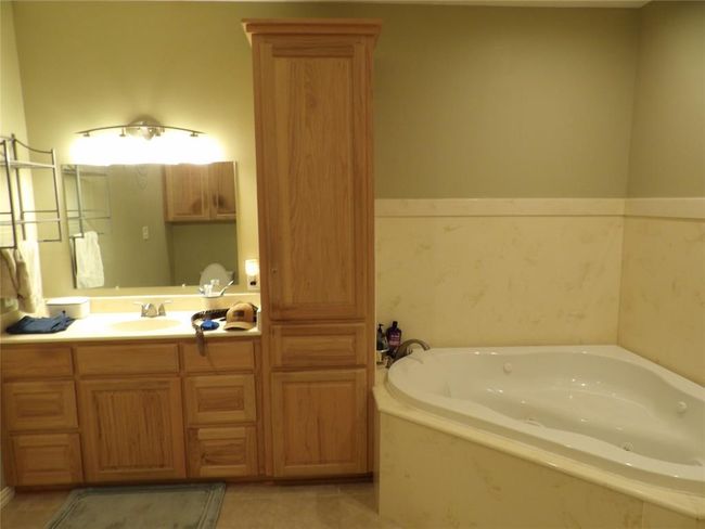 MASTER BATH | Image 28