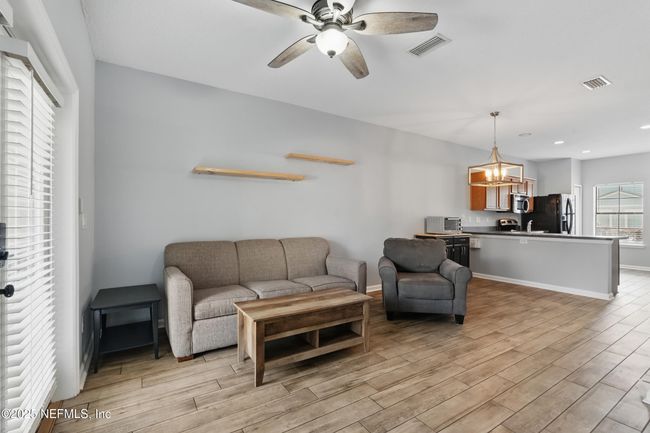 Living Room | Image 10