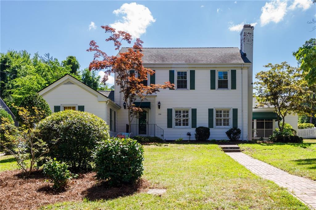 Westmont Dr, Fayetteville, NC 28305