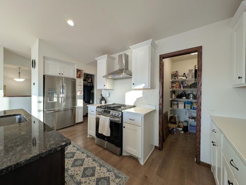 3760 Merrifield Dr S, Fargo, ND, 58104-2502 | Card Image