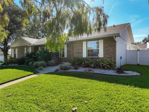 516 Fernwood Dr, ALTAMONTE SPRINGS, FL, 32701-6330 | Card Image