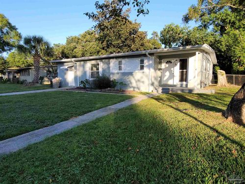 33 Nottingham Way, Pensacola, FL, 32506-4170 | Card Image