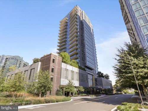 1406-7887 Jones Branch Dr, Mc Lean, VA, 22102 | Card Image