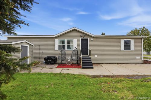 2700 Shimmons, Lot 121 Road, Auburn Hills, MI, 48326 | Card Image