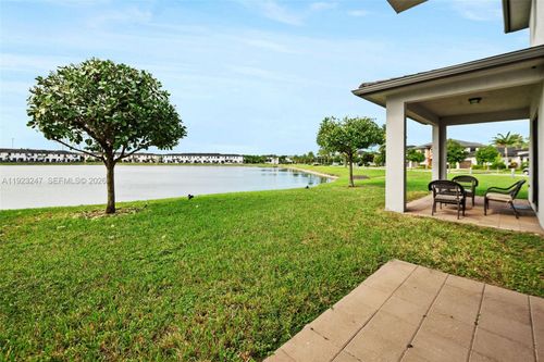 16060 Nw 89th Ct, Miami Lakes, FL, 33018-1406 | Card Image